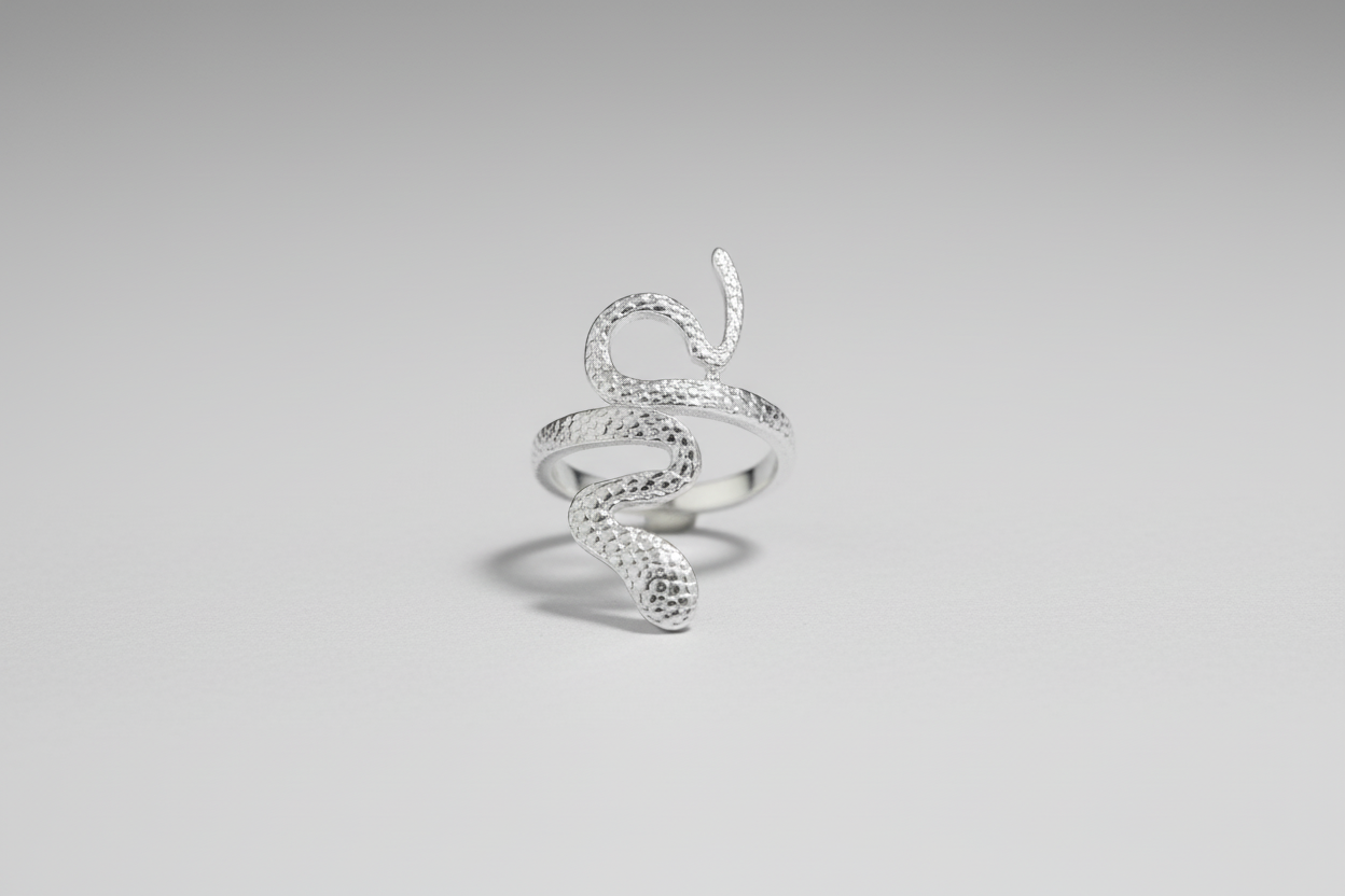 Anillo de acero regulable serpiente plateado