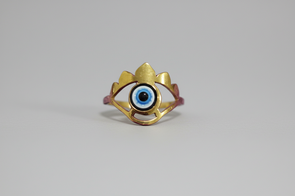 Anillo ojo truco, varios modelos y tallas. de acero