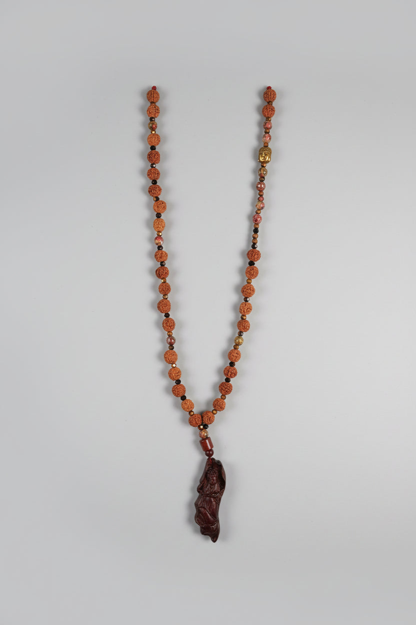 Collar  de cuentas Rudraksha, cristales y unmakita, colgante buda de madera( Diseño de Lubelia) IVA incluido