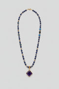 Collar de cuentas lapislázuli y concha azul. (Diseñoi de Lubeluia )IVA incluido