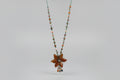 Collar de cuentas y flor central  IVA incluido