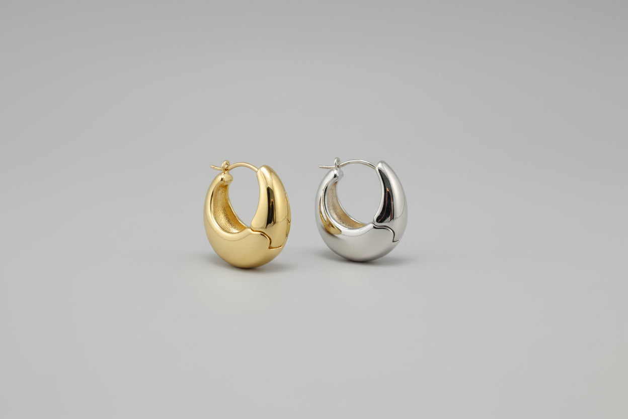 Pendientes de aro pequeño dorado