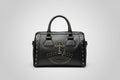 Bolso negro gótico con cruz y tachuelas. IVA incluido