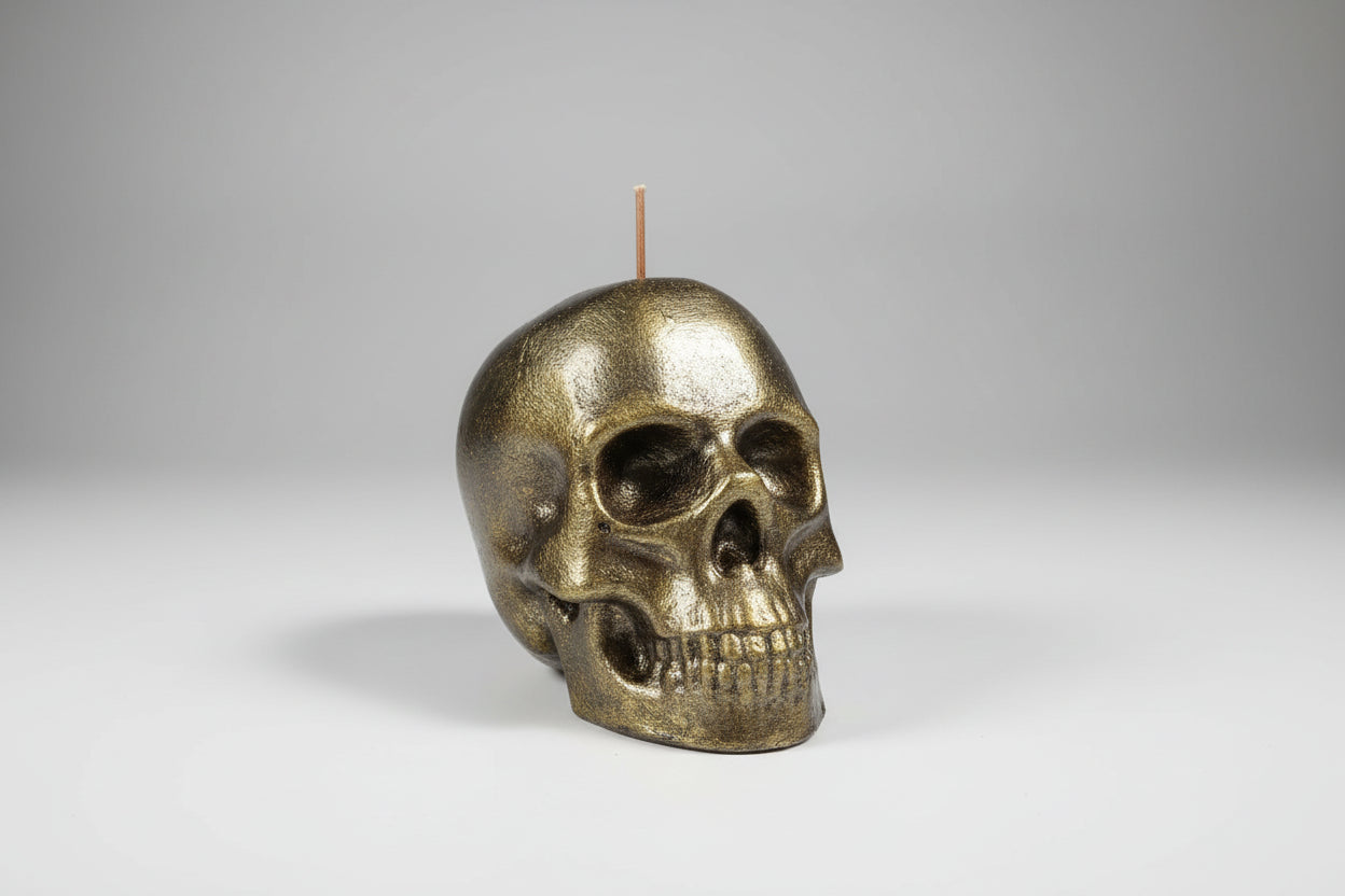 Porta incienso Calavera pequeña dorada 6X4cm. (Diseño de Lubelia ) IVA incluido
