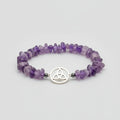 Pulsera de chips con piedras de amatista y símbolo triqueta( Diseño de Lubelia )IVA incluida
