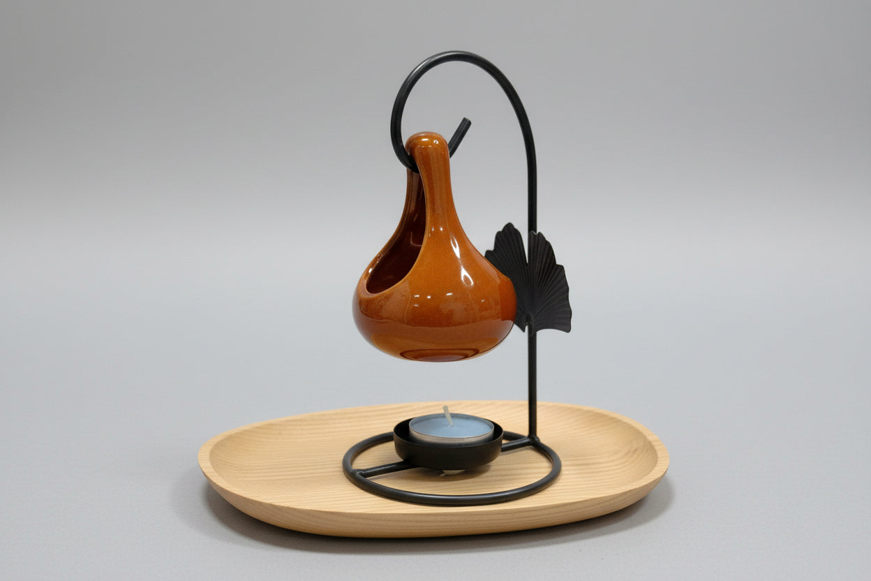 Quemador de aceite cerámico marrón, base colgador metal negro 18X9cm. IVA incluido