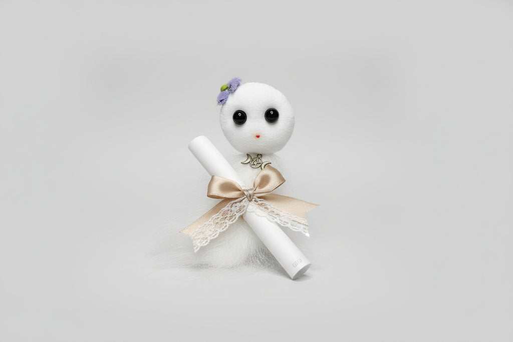 Adopta un fanstama. Modelo Annie 18X7 cm. (Diseño de Lubelia ) IVA incluido.