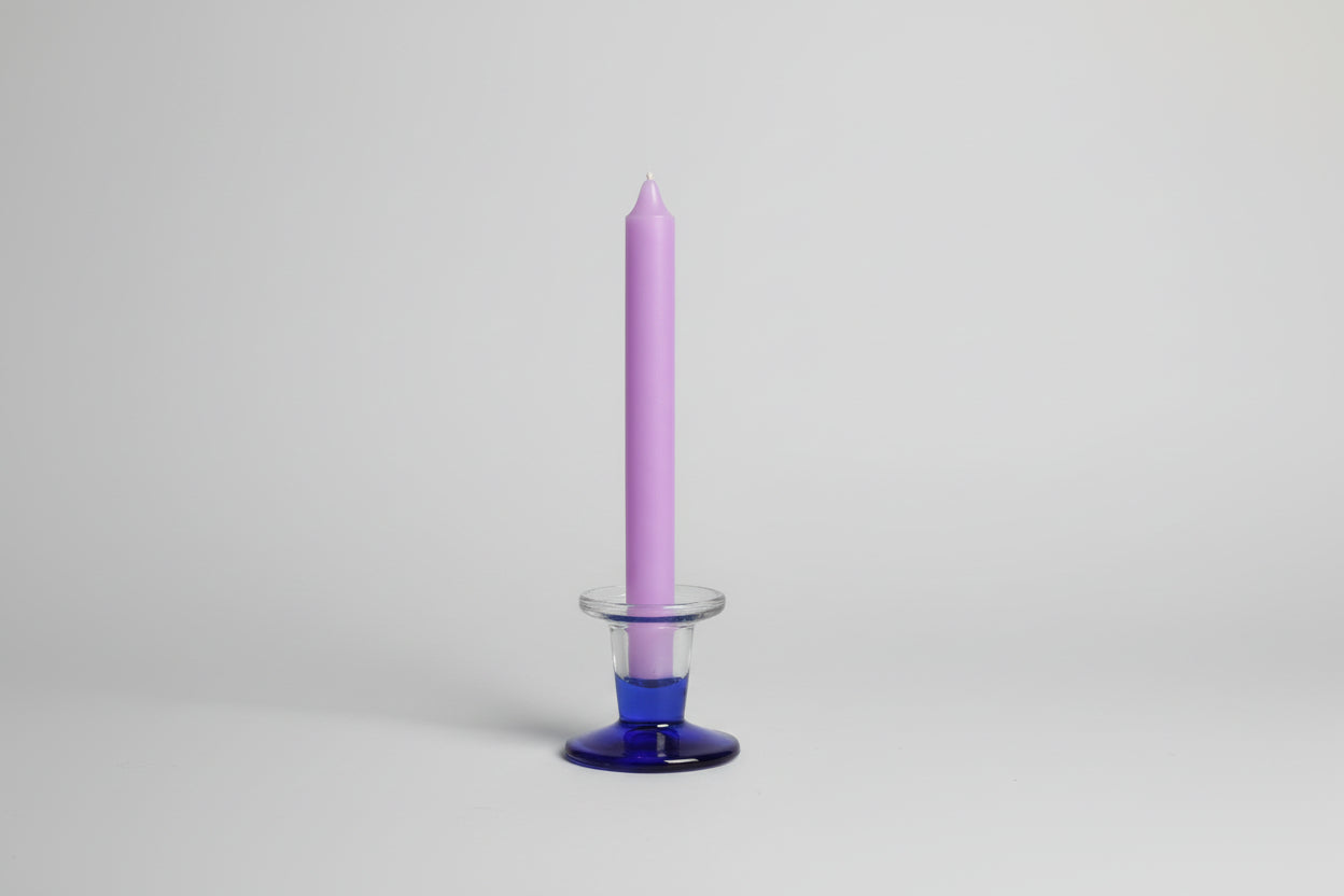 Porta vela  normal y tipo te, de cristal color azul 7X7 cm. Vela no incluida. IV A incluido