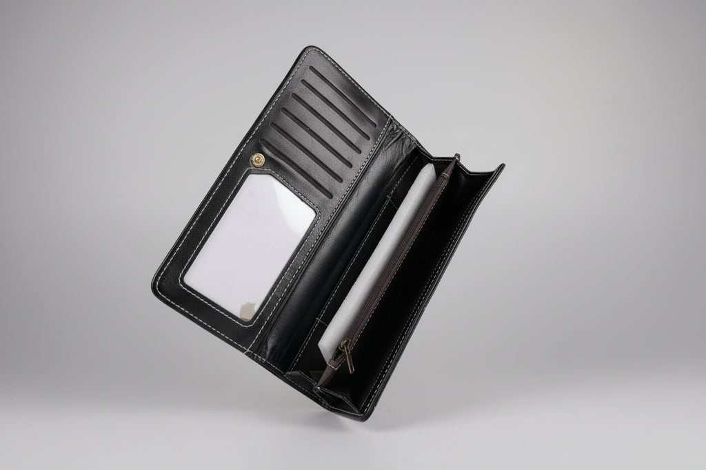 Monedero color negro pesadilla antes de navidad 20X10 cm. IVA incluido.