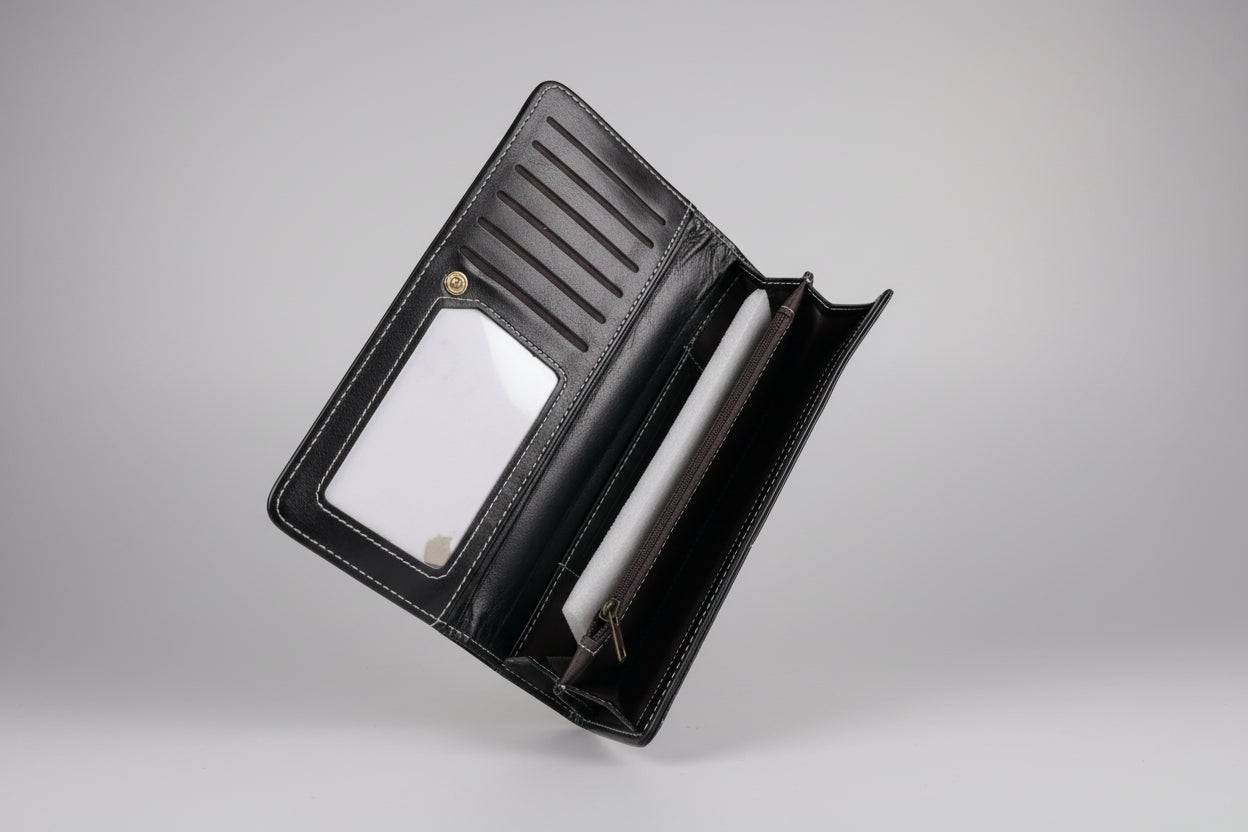 Monedero color negro pesadilla antes de navidad 20X10 cm. IVA incluido.