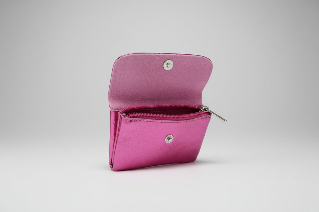 Monedero de piel color rosa fucsia 11X8 cm. IVA incluido