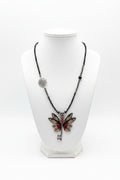 Collar llave con alas tetragrámaton y cristales negros. Tamaño corto( Diseño de Lubelia) IVA incluido