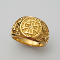 Anillo de acero dorado con cruz germánica IVA incluido