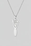 Colgante Diosa de la fertilidad triple luna y tetragramaton acero con cadena  IVA incluido