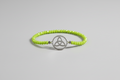 Pulsera de cuentas con cristales verde con  4mm y Triqueta. ( Diseño de Lubelia ) IVA incluido