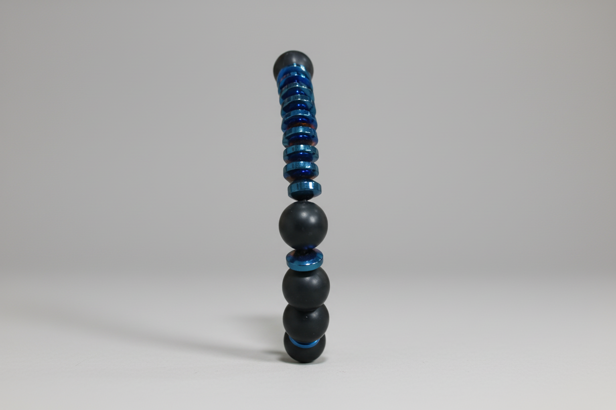 Pulsera de cuentas  Turmalina con acero azul. IVA incluido